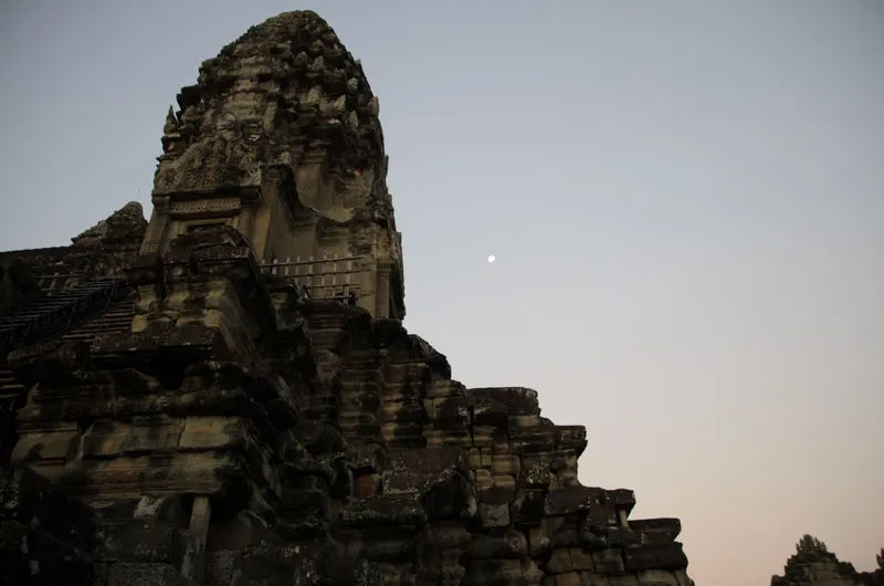 Angkor Wat — 16