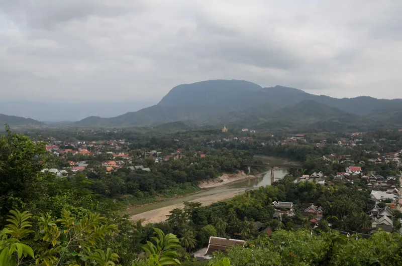 Laos 1 — 36