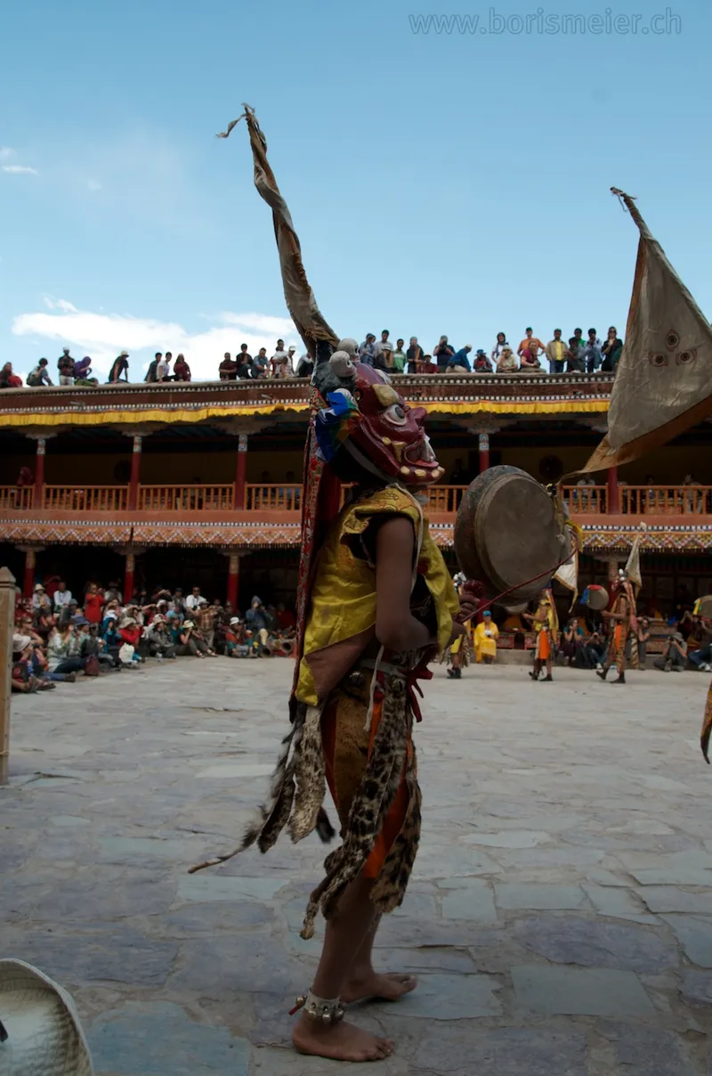 Hemis festival — 16