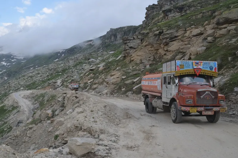 Manali to Leh, day one — 28