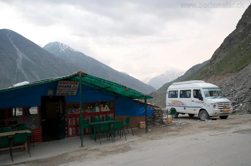 Manali to Leh, day two — 1