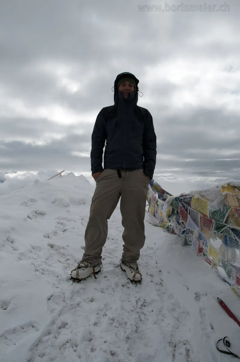 Stok Kangri (6137m) — 12